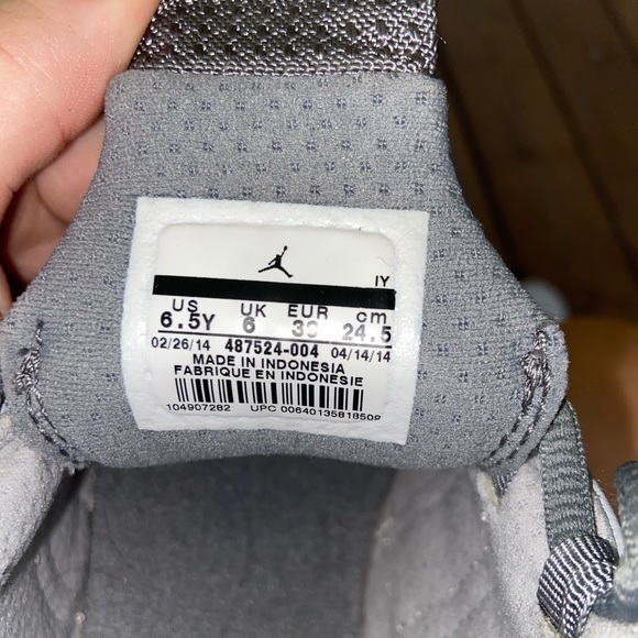 Jordan 14 Retro Wolf Gray - Picture 5 of 5